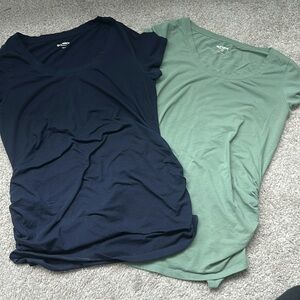 Old Navy Fitted Maternity Blue Green T-Shirts Size M Set of 2